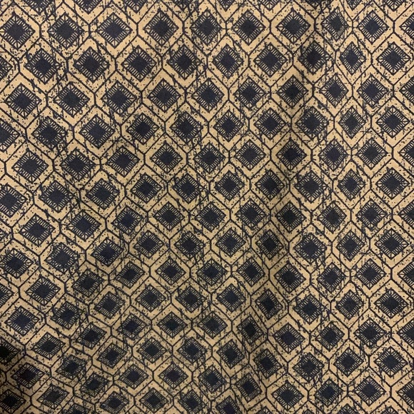 Express patterned shirt button up size small - Picture 3 of 3